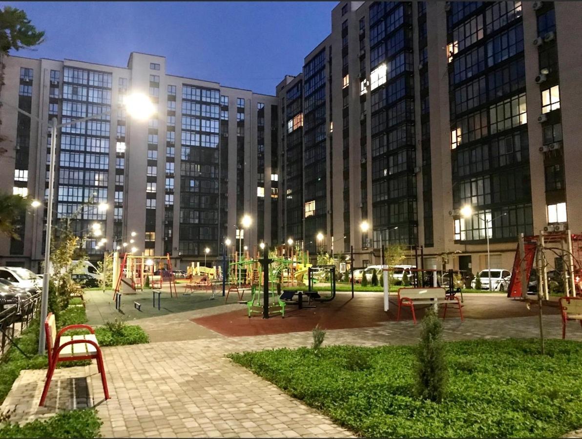 River Park Apartments Днепър Екстериор снимка
