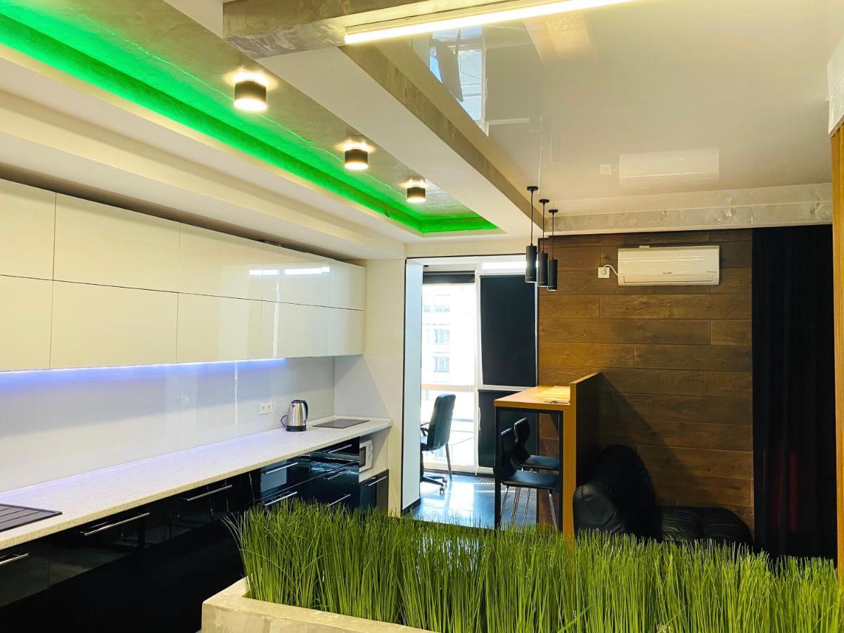 River Park Apartments Днепър Екстериор снимка