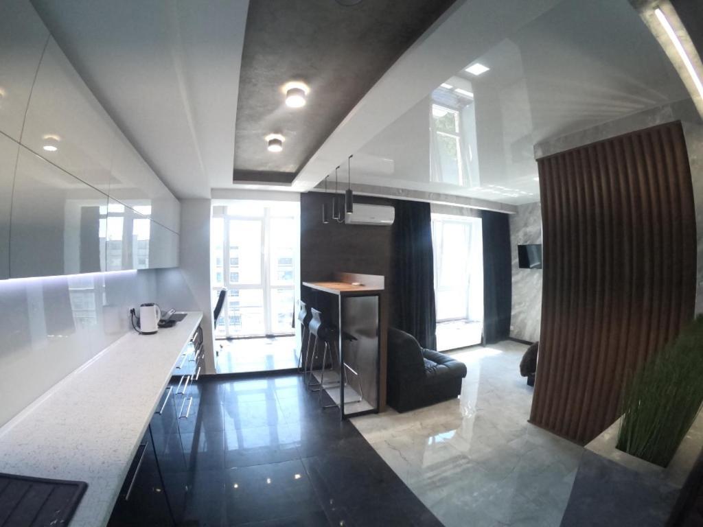 River Park Apartments Днепър Екстериор снимка